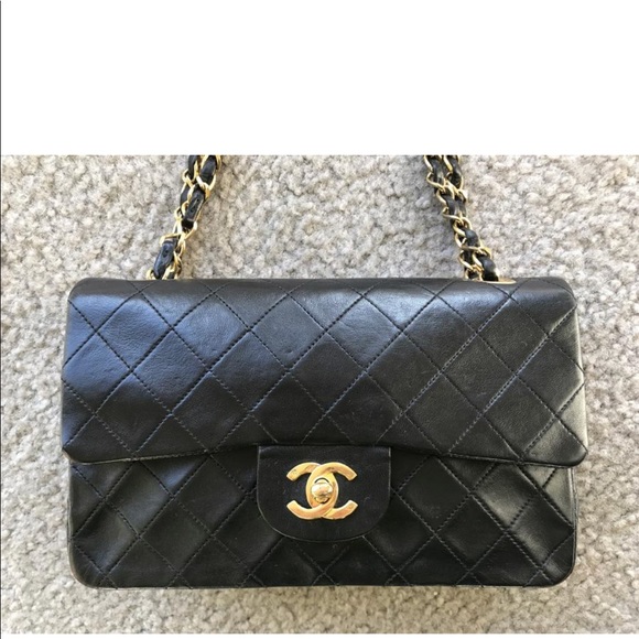 Authentic Chanel Lambskin Quilted Flap Bag Black - Picture 2 of 8
